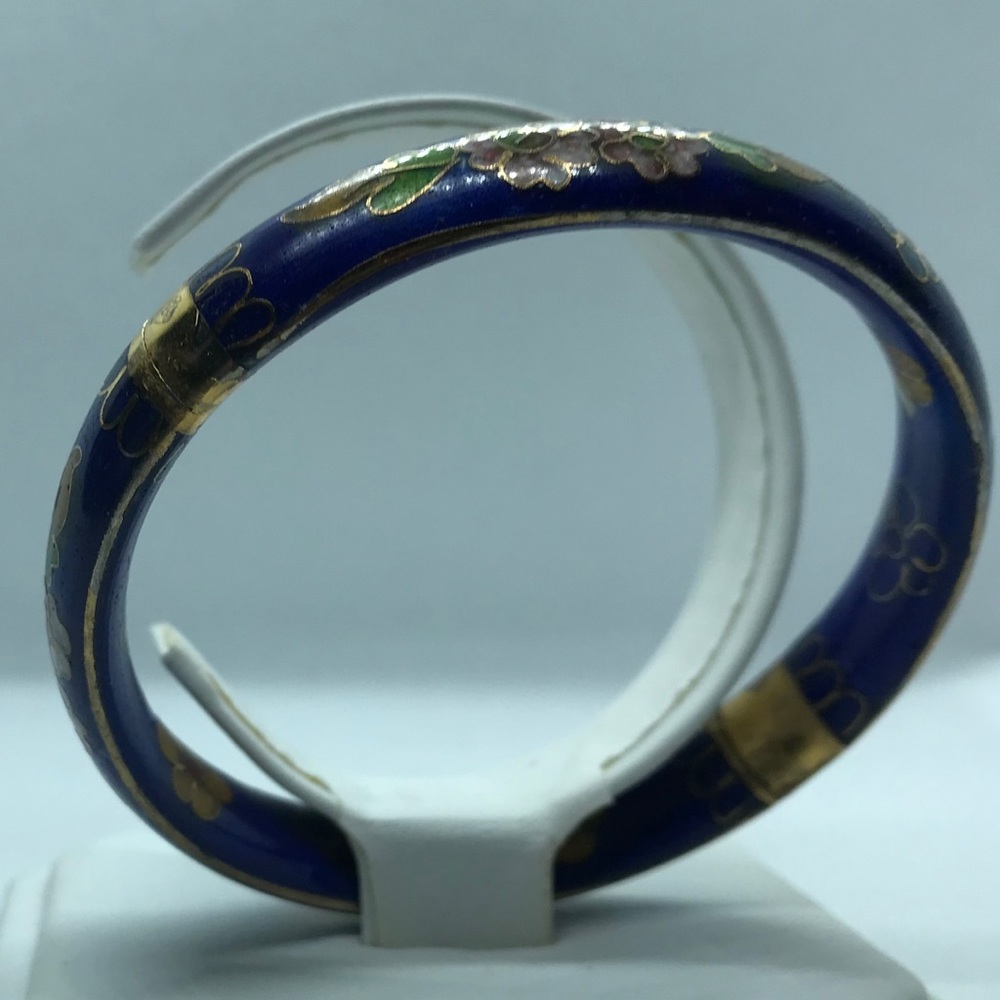 Vintage Blue Enameled‎ Cloisonné hinge style flower and leaf design